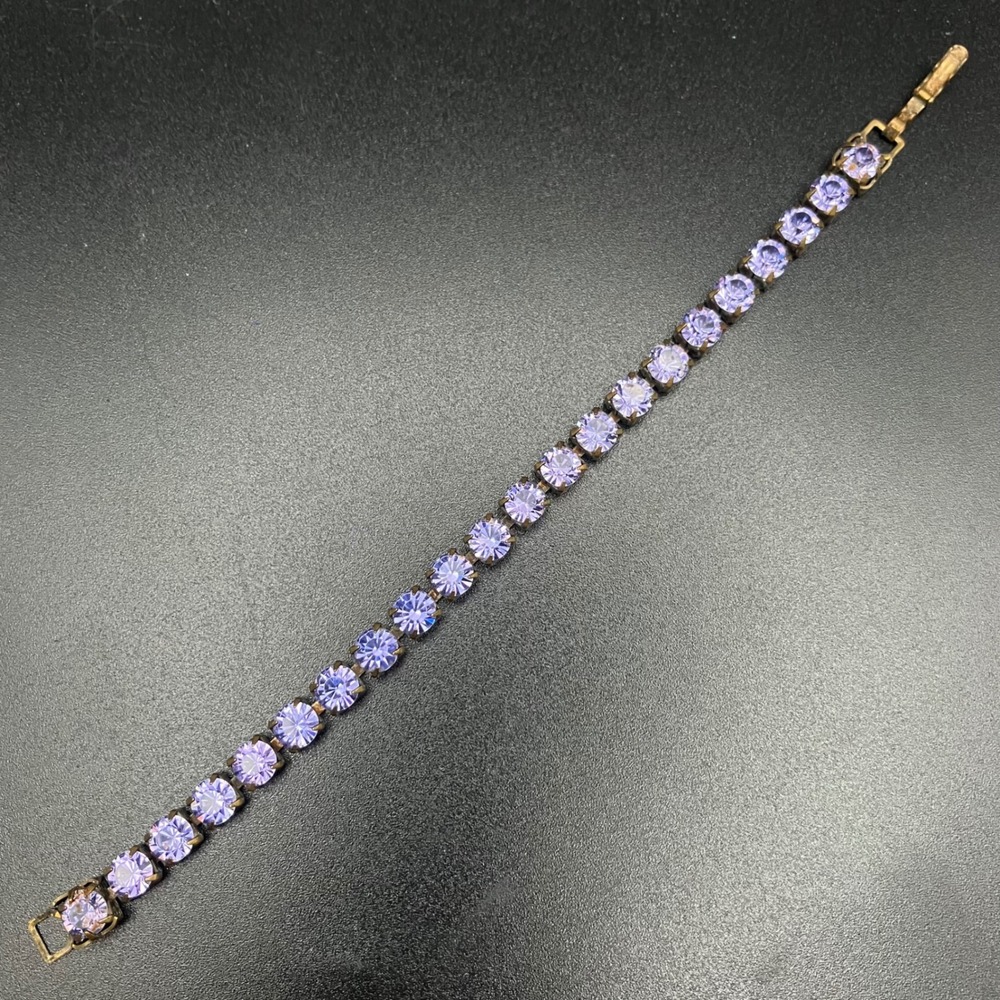 Vintage Purple Rhinestone Tennis Bracelet Faceted Prong Set Mid Century Size 7 - Picture 8 of 10